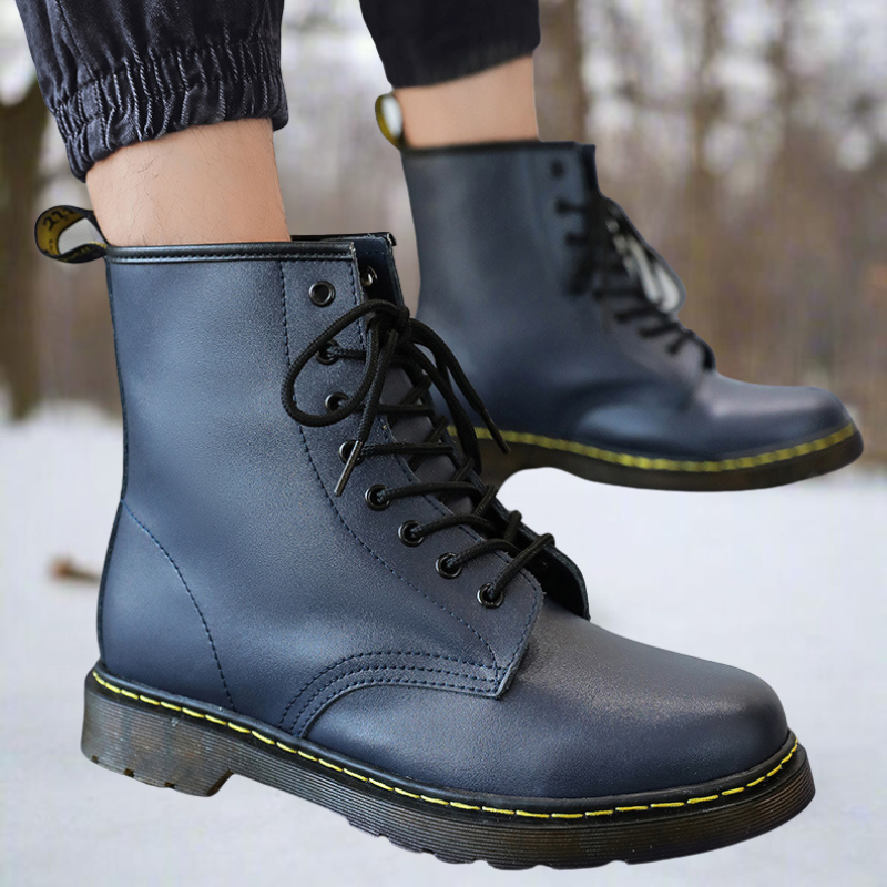 Elowen – Warm Lace-Up Winter Boots