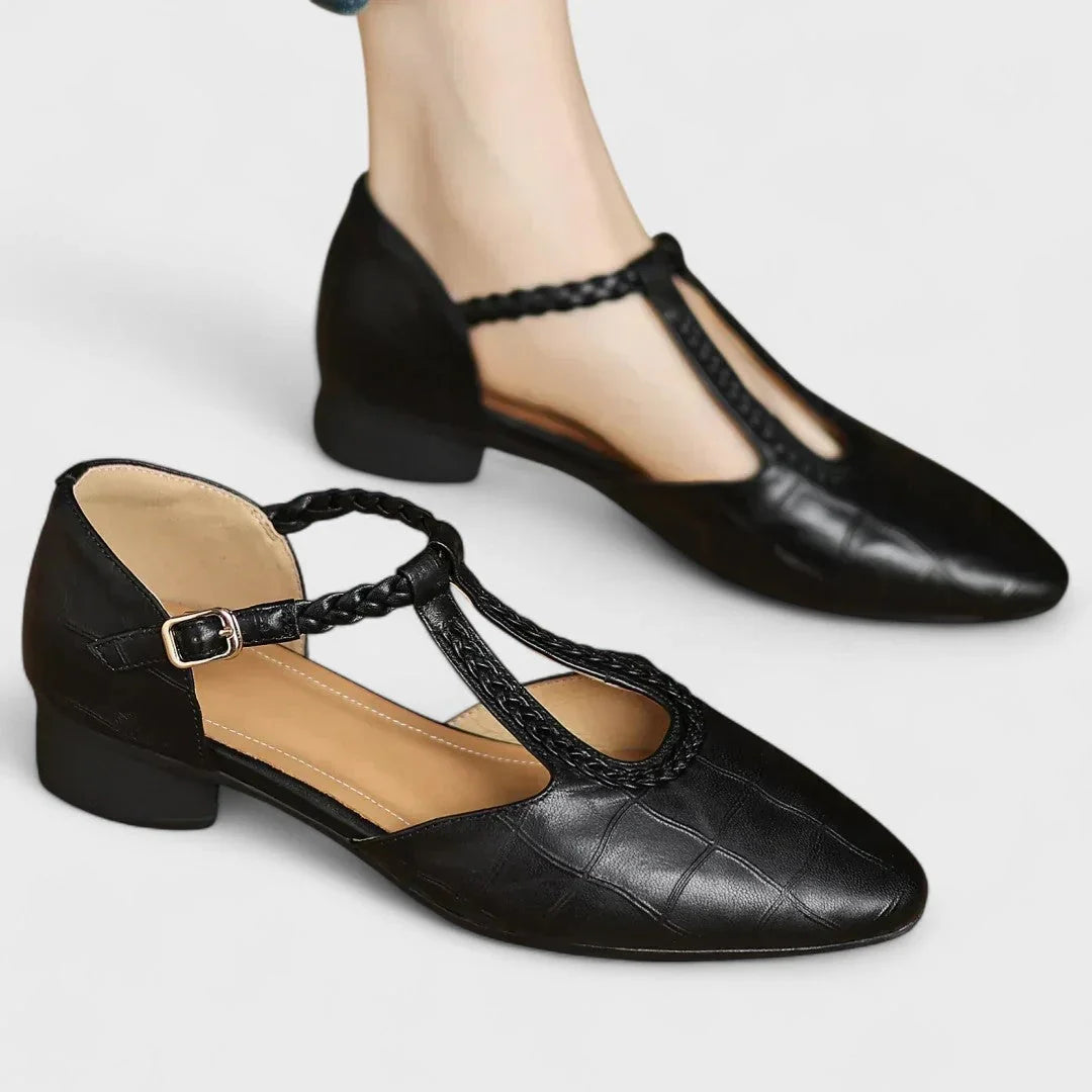 Penny | Block Heel Mary Jane Shoes with T-Strap